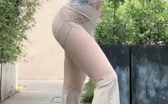 空姐厕所啪啪啪